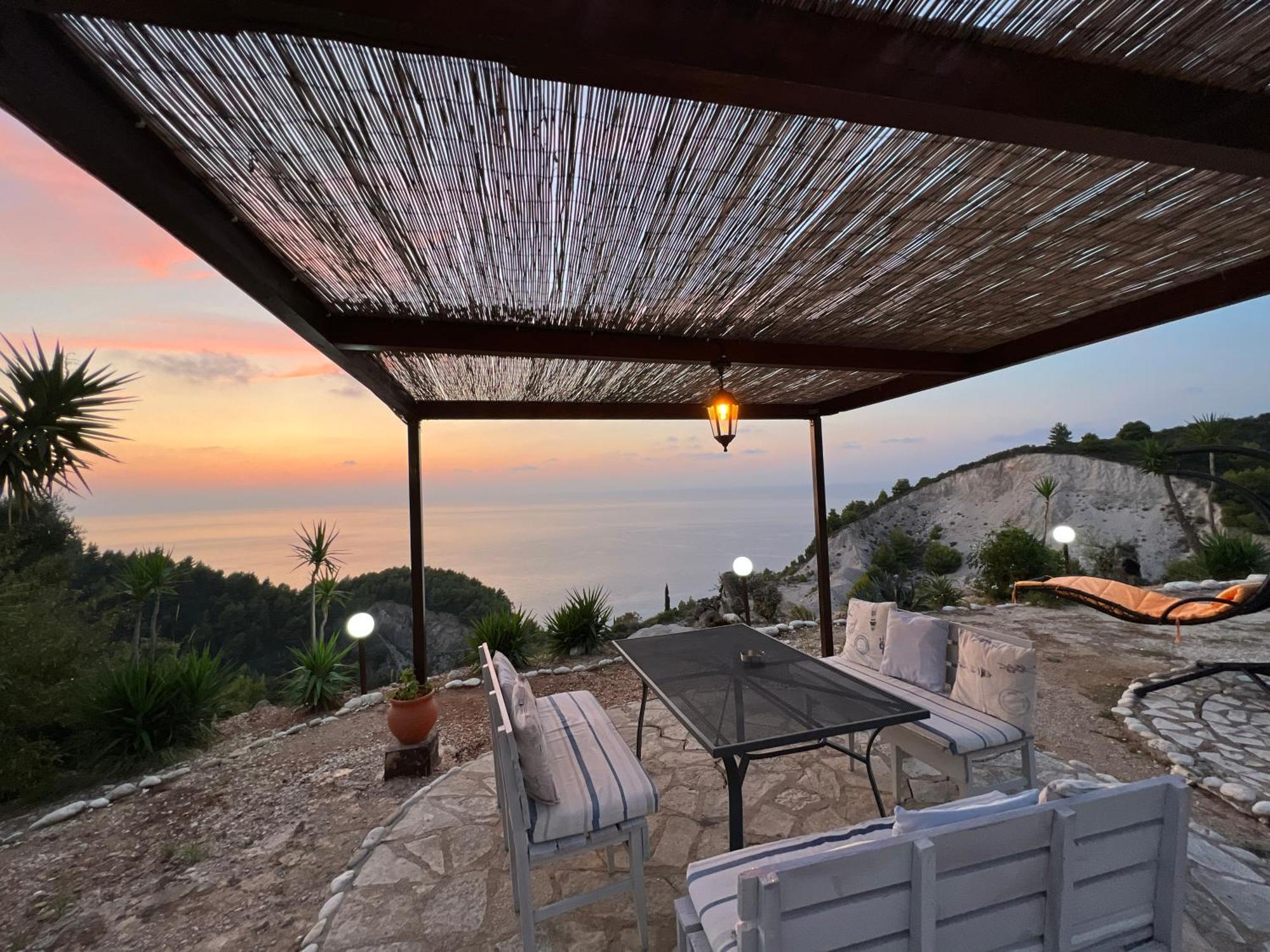 Отель La Casa D' Irene (Adults Only) Айос-Никитас Экстерьер фото