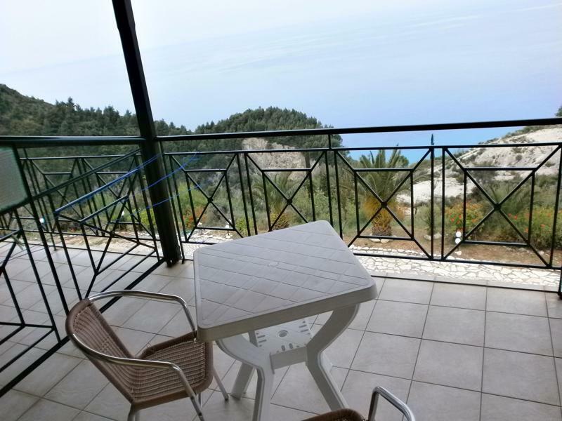 Отель La Casa D' Irene (Adults Only) Айос-Никитас Экстерьер фото