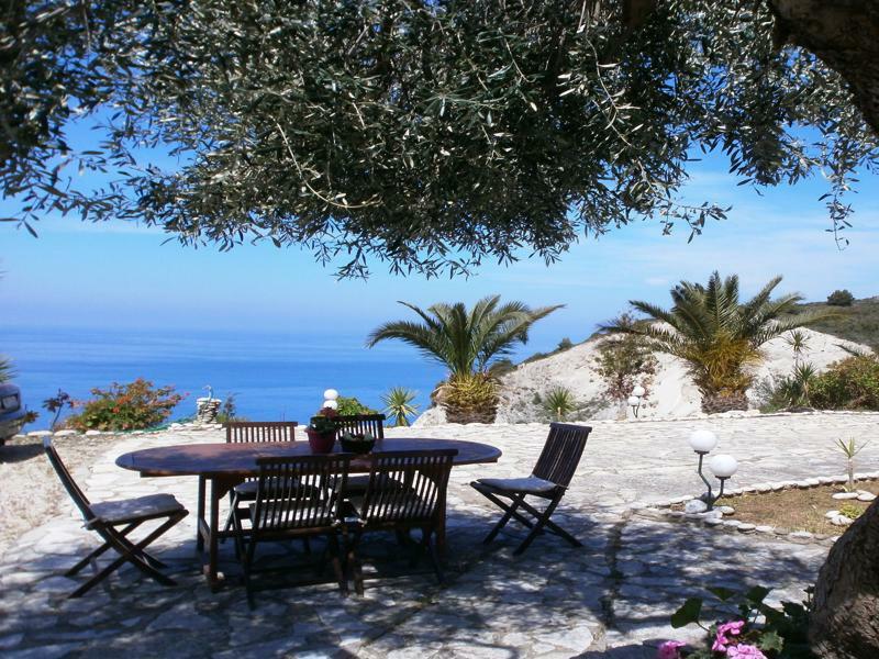 Отель La Casa D' Irene (Adults Only) Айос-Никитас Экстерьер фото
